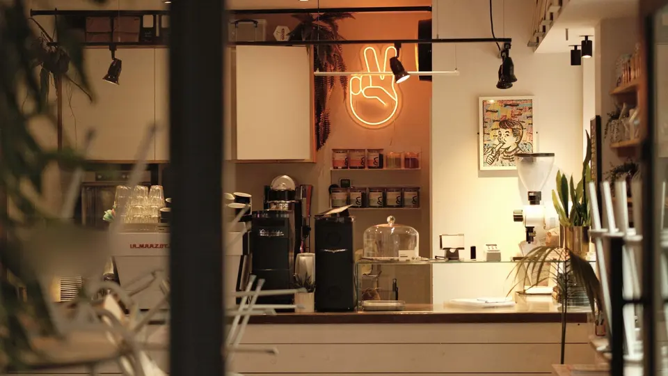 Espresso barı üstünde el ikonu